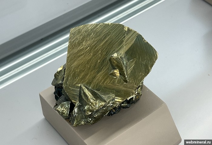 ���������� �������� �����������. ����� (Cu) �������������.