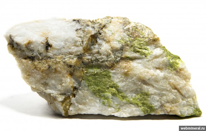 Фотография минерала Купротунгстит, Шеелит, Кварц. Икатский хребет.