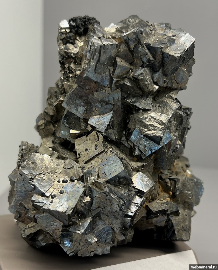 ���������� �������� �����������. ����-��� (W-Mo) �������������.