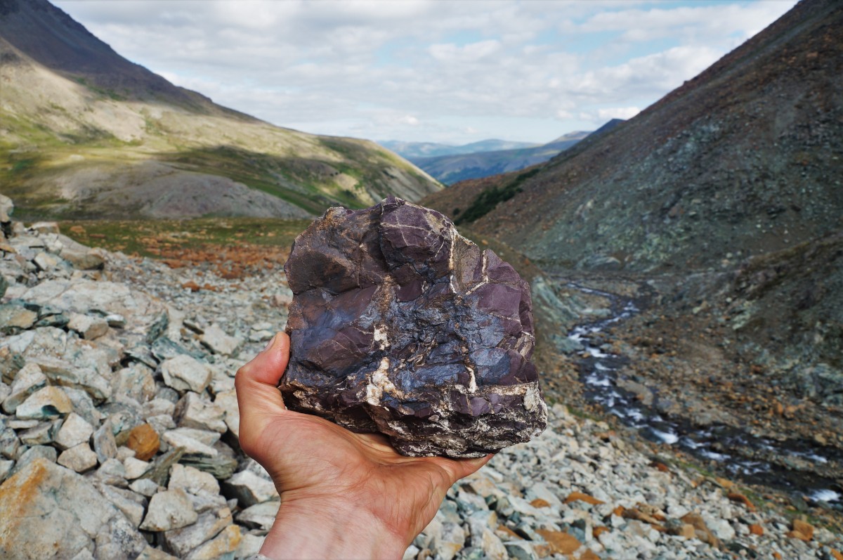 Камни в уральских горах