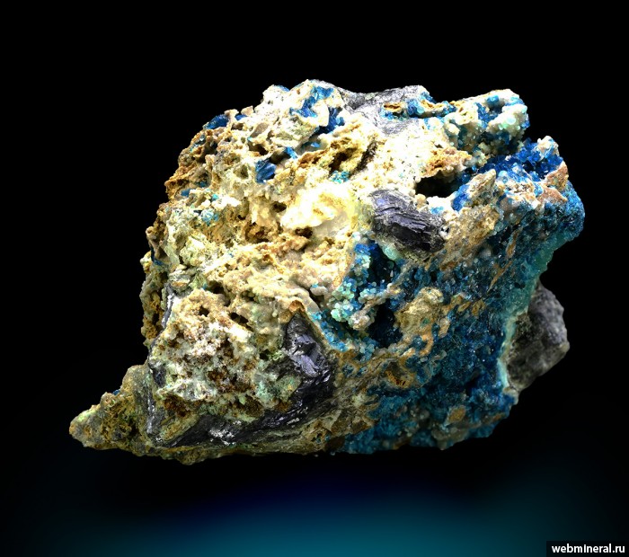   , , . Sanguozhuang Cu mine, Dongchuan district, Kunming prefecture, Yunnan province.