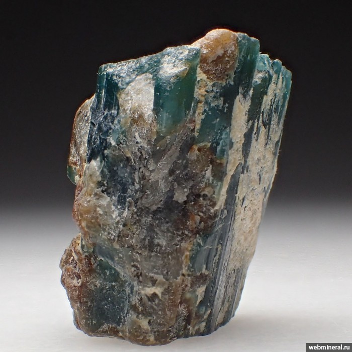   , , . Vohibola phlogopite mine, Behara Commune, Amboasary Sud District, Anosy Region, Tul.