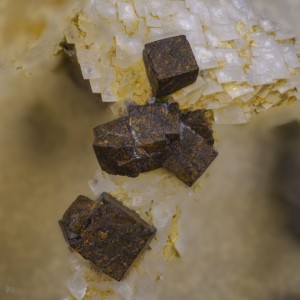 .  .   . webmineral.ru