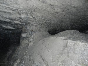 Подземный руднник 