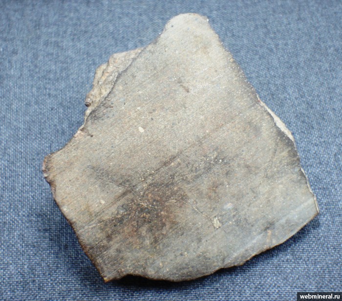 Фотография минерала Метеорит (хондрит). Кольцово метеорит.
