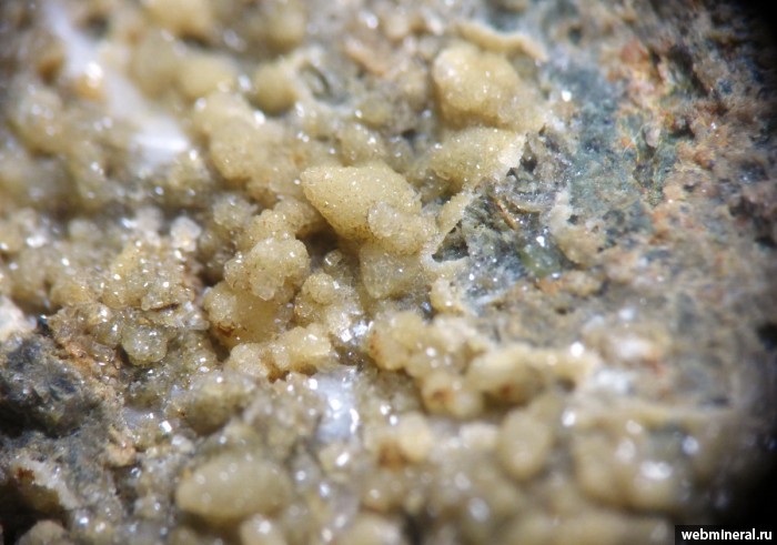 Фотография минерала Гейландит-Ca, Гейландит-K. Северный Курцовский карьер.