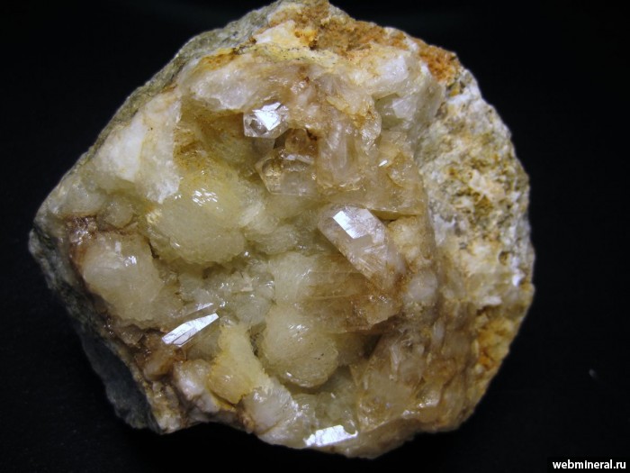 Фотография минерала Пренит, Кварц. Аю-Даг гора.