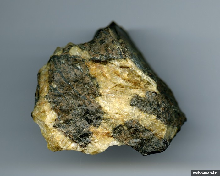   -(Nd), , , . Askagen Quarry (Torskebacken), Persberg ore district, Filipstad, Varmland.
