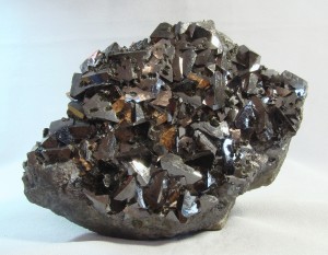 ��������, �������. ����������� (Fe) �������������. �������� � �������������. webmineral.ru