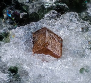 , .  (Cu-Zn) .   . webmineral.ru