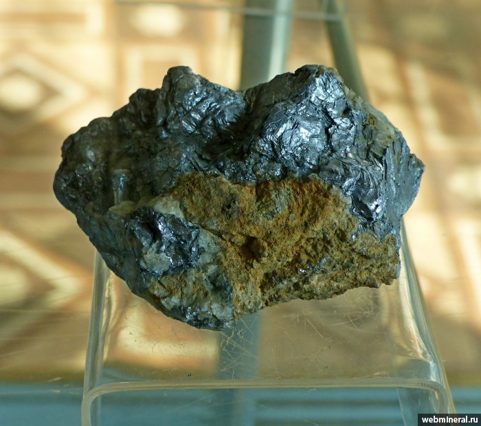 Фотография минерала Молибденит. Жирекенское (Mo) месторождение.