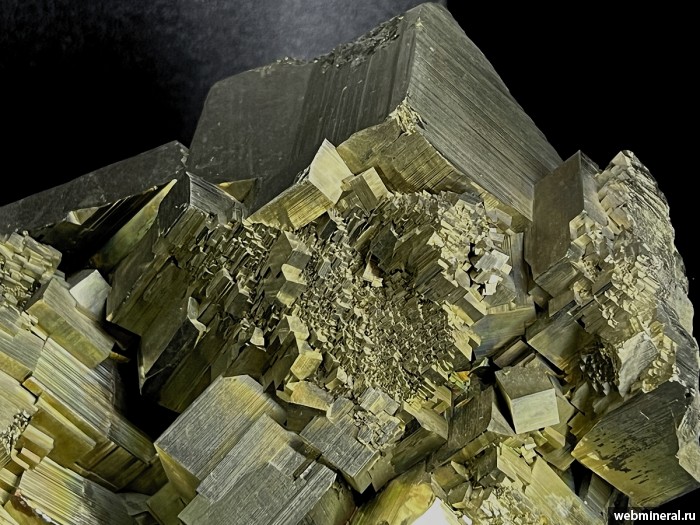 ���������� �������� �����. ���������� (Au) ������������� (������ ����).