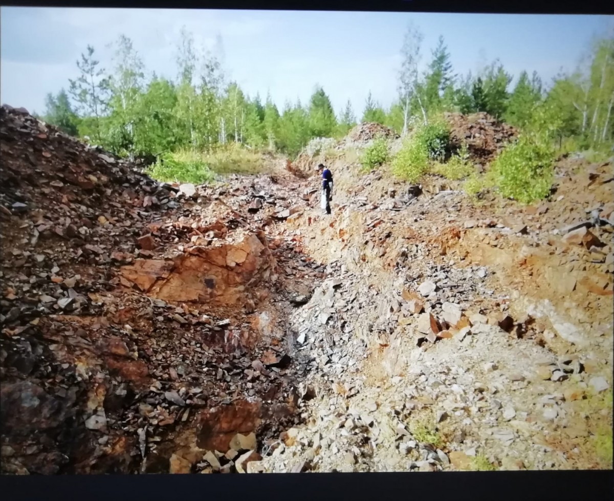  - .   . webmineral.ru
