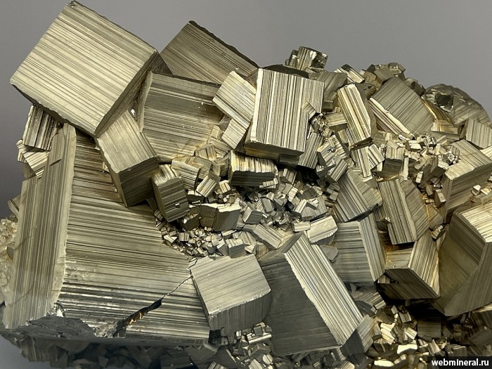 ���������� �������� �����. ���������� (Au) ������������� (������ ����).