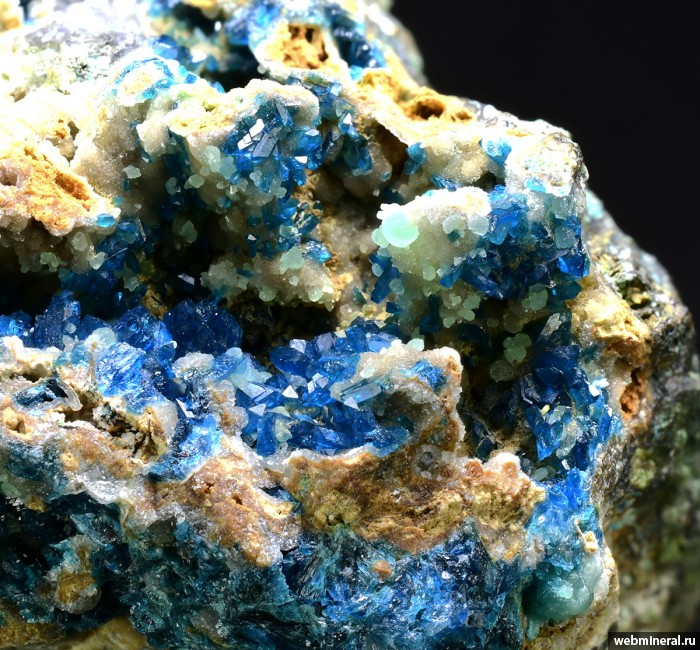   , , . Sanguozhuang Cu mine, Dongchuan district, Kunming prefecture, Yunnan province.