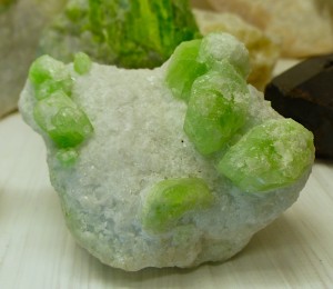 ������� (����. ��������). ������� ������. �������� � �������������. webmineral.ru