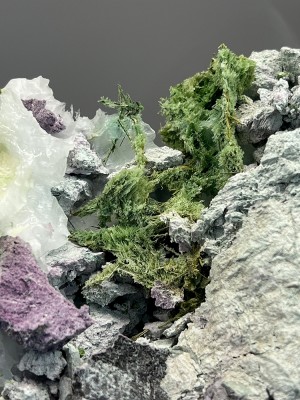 �����, ��������. ������� ����������� (Cr) �������������. �������� � �������������. webmineral.ru