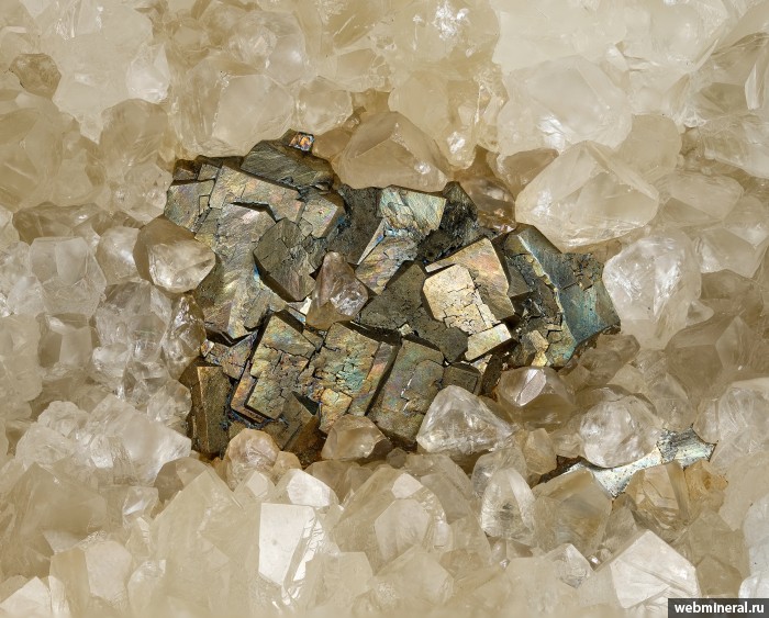 ���������� �������� �����, �������. ������������ (Fe) �������������.