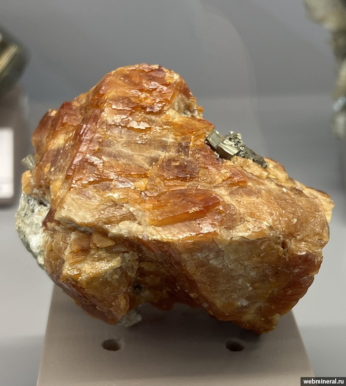 ���������� �������� ������, �����. ���������� (Au) ������������� (������ ����).