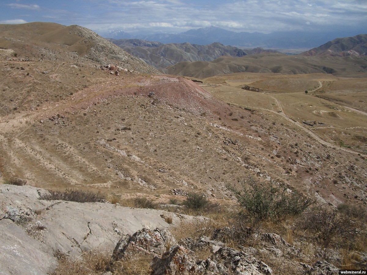 Месторождение Тюя-Муюн.. Фотография месторождения. Тюя-Муюн (U-V) месторождение, Средняя Азия.