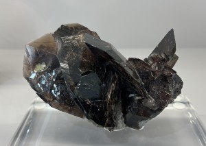 �������-(Fe). ����� �������������. �������� � �������������. webmineral.ru