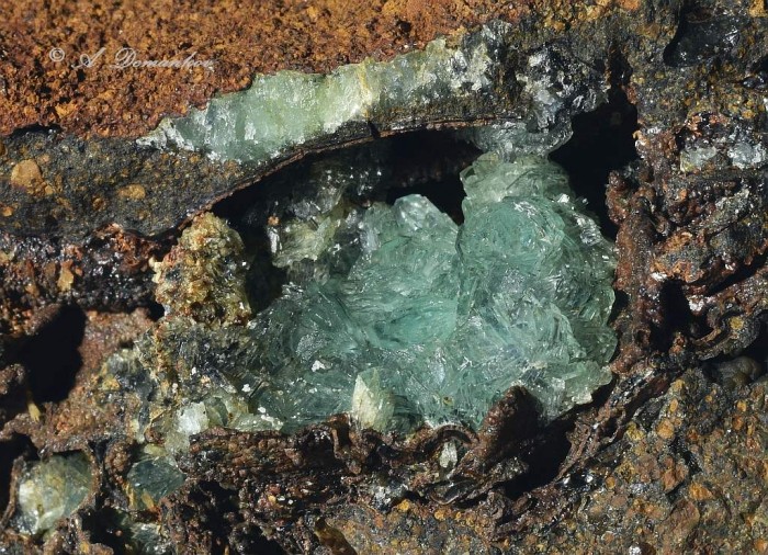 Фотография минерала Анапаит. 2-й Черноморский карьер.