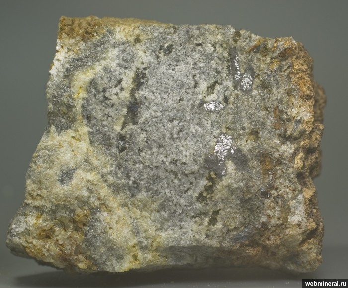 Фотография минерала Акантит, Кварц, Андорит IV. Серебряная жила.